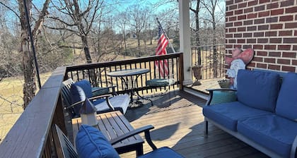 The Clubhouse @ Grand Oaks in charming Oxford, only 5 min from The Square