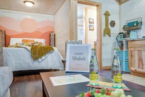1 bedroom, free WiFi, bed sheets - Skyview Ranch Family Cabin (Bluff Dale)