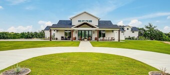 Skyview Ranch King Villa