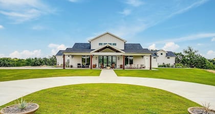 Skyview Ranch King Villa