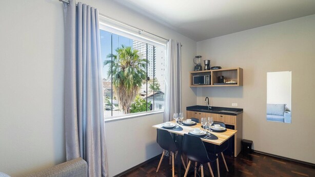 Basic Apartment | Tempat makan