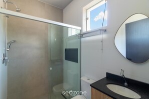 Basic Apartment | Bathroom - Functional and Well-located Studios in Blumenau - OLA (Blumenau)