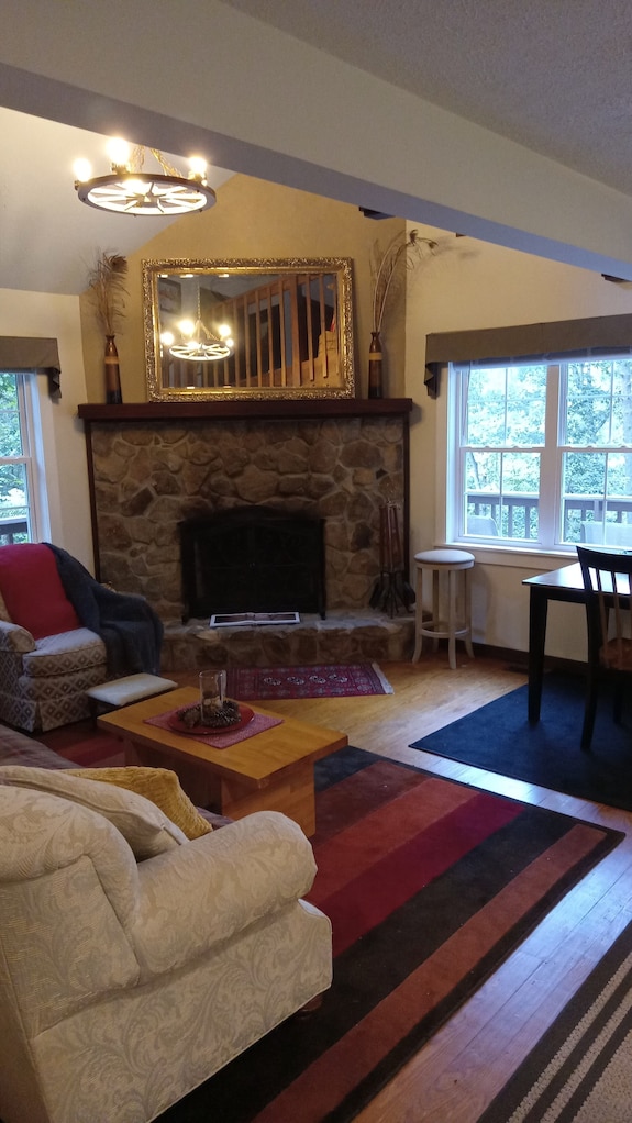 3-bedroom Chalet In Bryce Resort, Mountain Vibe With A Touch Of Class, Peaceful! - Shenandoah National Park
