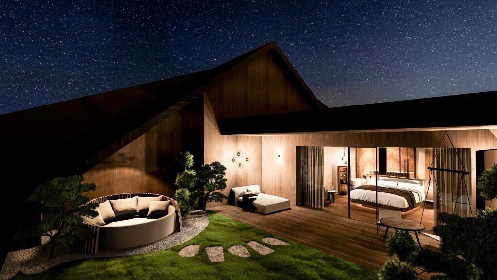 Luxury Suite, Balcony | Property grounds