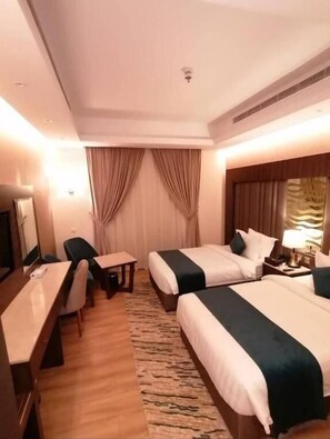 Family Apartment | Soundproofing, iron/ironing board, free WiFi, wheelchair access - Arjan Park Al Manar (Jeddah)