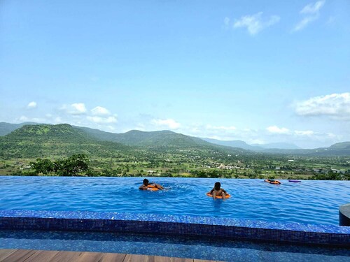 Dev's Villa (Amansara above the sky) - Entire home in Pune City, India