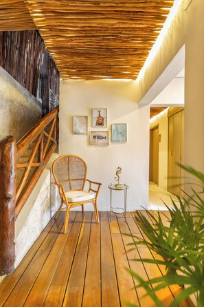 Interior - CARIBBEAN VILLA, BREAKFAST & CONCIERGE INCLUDED, UP TO 24 GUESTS (Tulum)