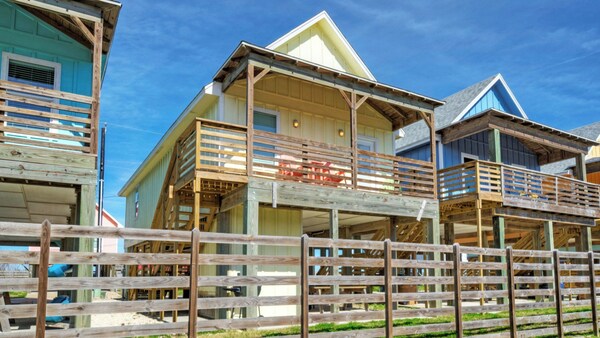 Shared Waterfront Pool And Boat Dock, Balcony W/ View Yellowfin By Avantstay - Corpus Christi, TX