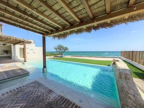 Pool - Ultra Luxury Private Beachfront 5 BRs Pool Villa (Tambon Cha-am)