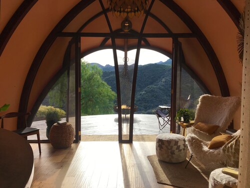 Wild Malibu • 12-Acre Private Glamping Ranch • Mineral Spa • Views • Near  Beach