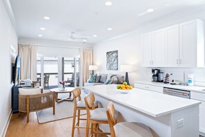 Dockside Villas | Interior