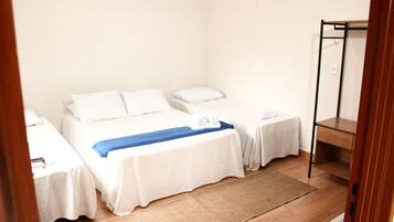 Comfort Room, Courtyard View