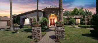 Calm Desert Oasis, Heated Pool, Game Room