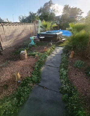 Baignoire à remous extérieure