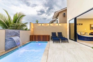 Opvarmet pool