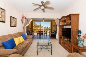 TV - Stunning Views in 2nd Level Condo Princesa B-203 (Puerto Peñasco)