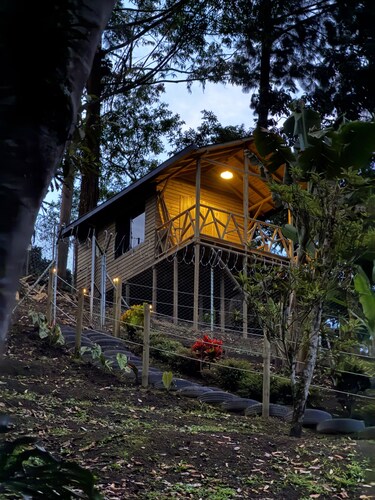 2 Cabin Ecolodge in Santa Rosa de Cabal awaits you!