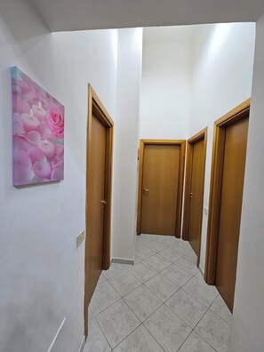 Interior - Nunzia's House (Napoli)