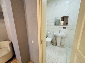 Basic Double or Twin Room, City View | Bathroom - 62 Dimitri Uznadze str. (Tbilisi)