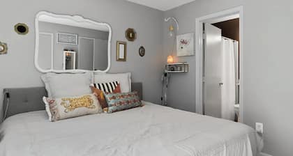 Whole House 35 mins to DC Top Neighborhood