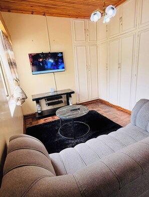 Habitación, 1 habitación, con acceso para personas discapacitadas | Sala de estar