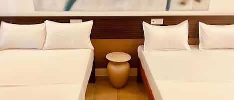 客房, 多张床, 私人浴室 | 客房内保险箱、遮光窗帘、隔音、熨斗/熨衣板