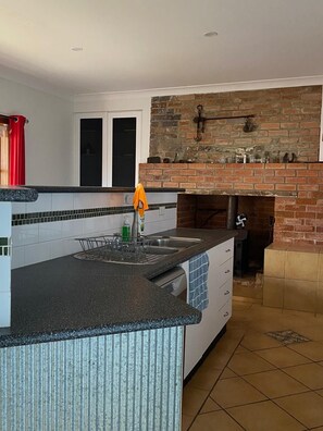 Microwave, oven, stovetop, dishwasher