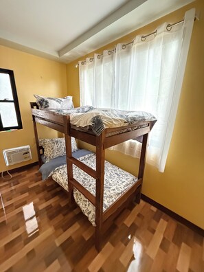 2 Schlafzimmer, Internetzugang, Bettwäsche