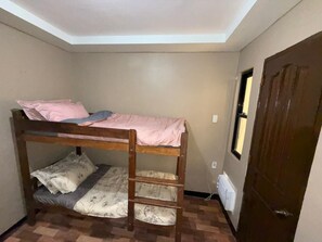 2 Schlafzimmer, Internetzugang, Bettwäsche