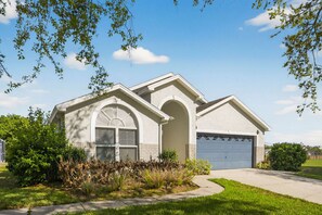 Exterior - Seminole Wind SW 4 corners Kissimemee heated pool (Kissimmee)