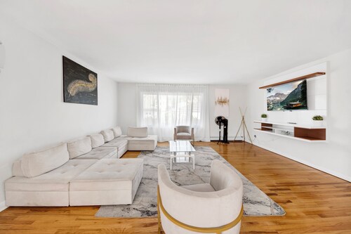 Spacious 3BR Home • Game Room • Free Parking • Easy NYC Access