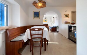Dining - Stunning home in Liznjan (Liznjan)