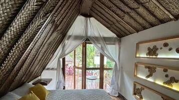 Deluxe Bungalow, Balcony, Pool View