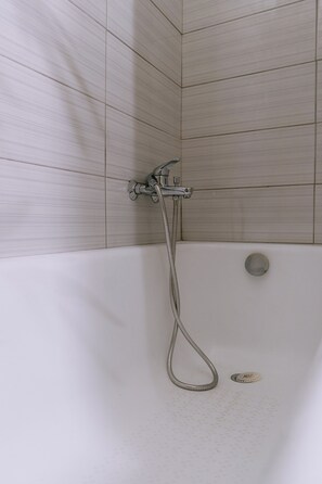 Shower, hair dryer, towels, soap - Armonia-Art House (Kos)