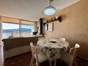 Dining - Charming apartment sea view - 4 guests (Sant Feliu de Guíxols)