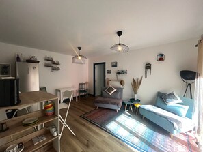 TV - Apartment with AC and parking - 3 guests (Sète)