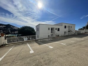 Exterior - Comfortable apartment in Canyelles with terrace and parking, near the beach (Roses)