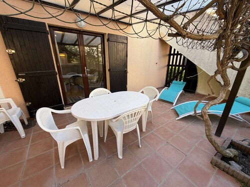 Air-conditioned apartment - 4 guests