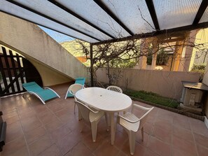 Outdoor dining - Air-conditioned apartment - 4 guests (Port Leucate)
