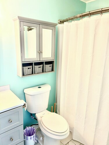 Cozy 1-bedroom 1st flr condo in serene Surfside Beach with comfortable King Bed