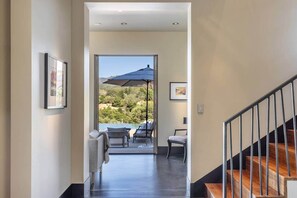 Interior - Luxury Modern Home w/ Infinity Pool - 3400 sq ft (Fetters Hot Springs-Agua Caliente)