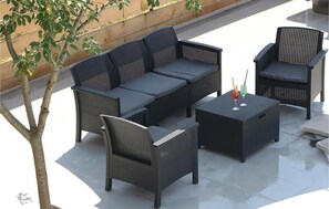 Terrace/patio - Amazing home in Dugobabe (Dugobabe)
