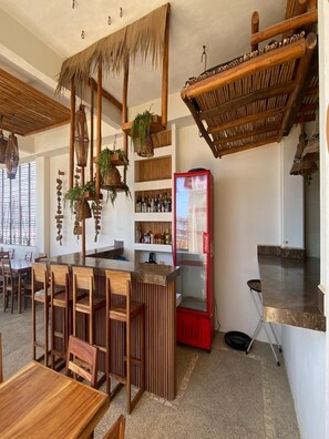 Bar (en el alojamiento)