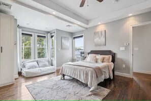4 bedrooms, iron/ironing board, WiFi, bed sheets - The Reserve Saratoga (Saratoga Springs)