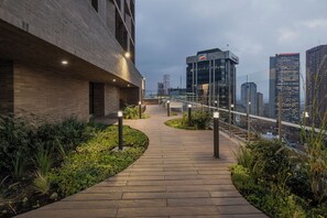 Property grounds - Luxury Loft - Pool - Gym - Prime Location Near Monserrate & Museums in Bogotá (Bogotá)