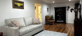 Fantastic 2-bedroom house in Issaquah perfect for family or traveling