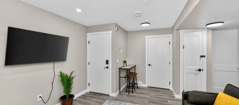 2 BR Suite YYC Airport & Downtown - 4324 – DN