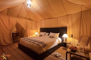 Chambre supérieure double, vistas al desierto | Draps en coton égyptien, literie de qualité, couette en duvet