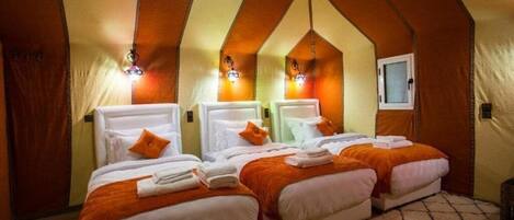 Chambre Triple Supérieure, vue sur le désert