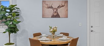 Modern Lux Getaway Heart of Fairbanks